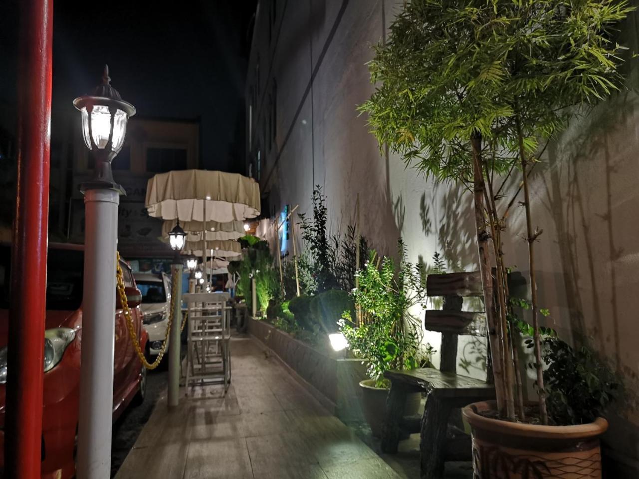 קואלה לומפור Urban Bird Hotel מראה חיצוני תמונה